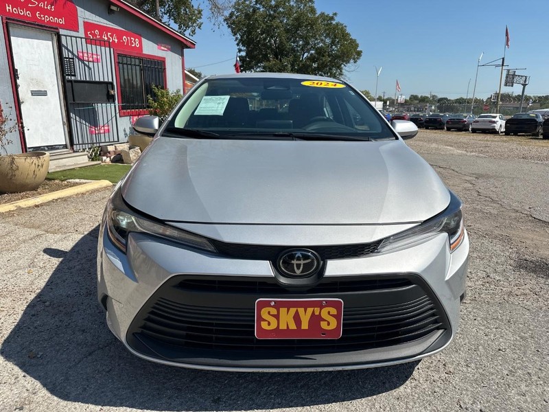 Toyota Corolla Vehicle Image 02