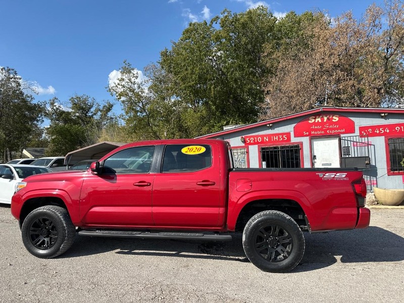 Toyota Tacoma 2WD Vehicle Image 03