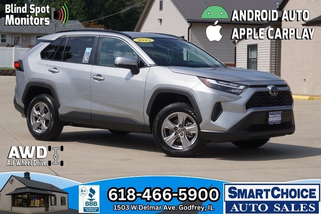 Toyota RAV4 XLE AWD - Godfrey IL