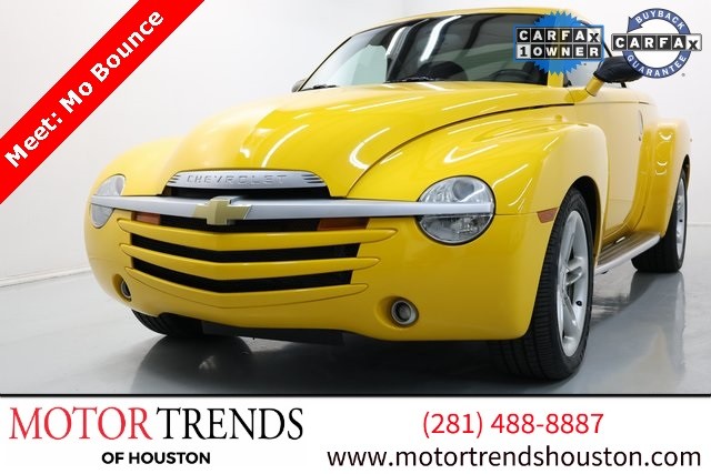 Alvin TX 2004 Chevrolet SSR more details - chevrolet ssr
