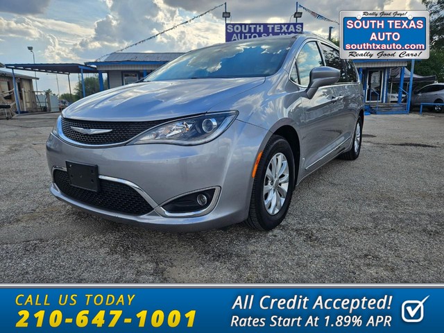 Chrysler Pacifica Touring L - San Antonio TX