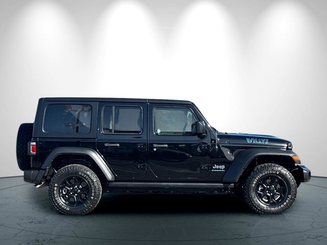 Jeep Wrangler 4xe Vehicle Full-screen Gallery Image 03