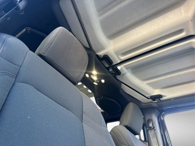 Jeep Wrangler 4xe Vehicle Full-screen Gallery Image 17