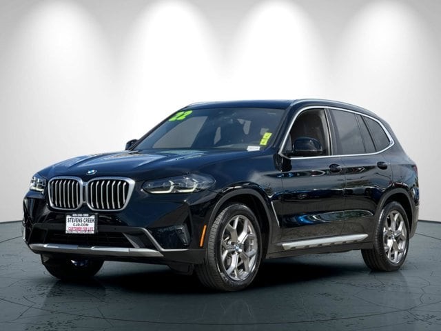 BMW X3 Vehicle Full-screen Gallery Image 08