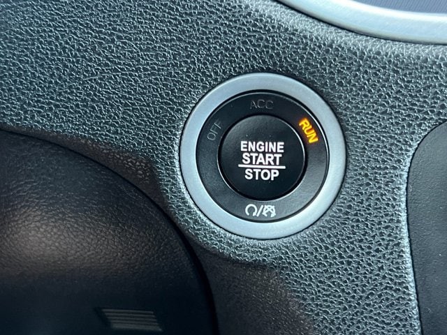 Dodge Charger Vehicle Full-screen Gallery Image 21