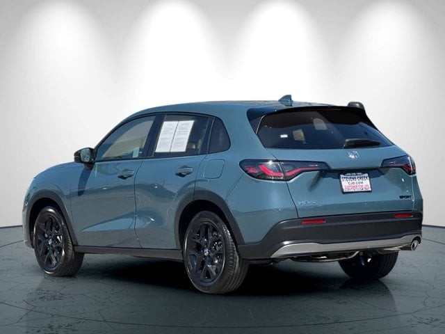 Honda HR-V Vehicle Full-screen Gallery Image 06