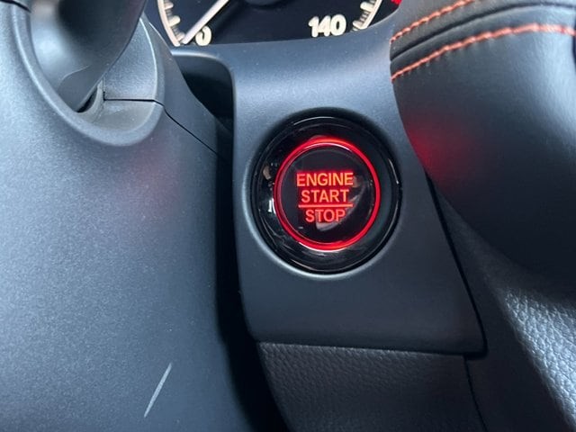 Honda HR-V Vehicle Full-screen Gallery Image 22