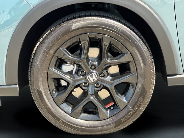 Honda HR-V Vehicle Full-screen Gallery Image 25