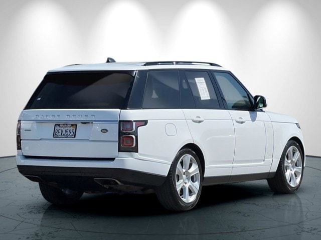 Land Rover Range Rover Vehicle Full-screen Gallery Image 04