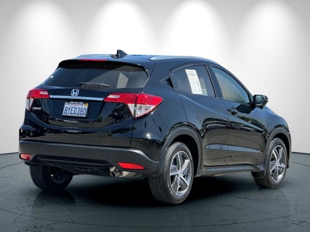 Honda HR-V Vehicle Full-screen Gallery Image 04
