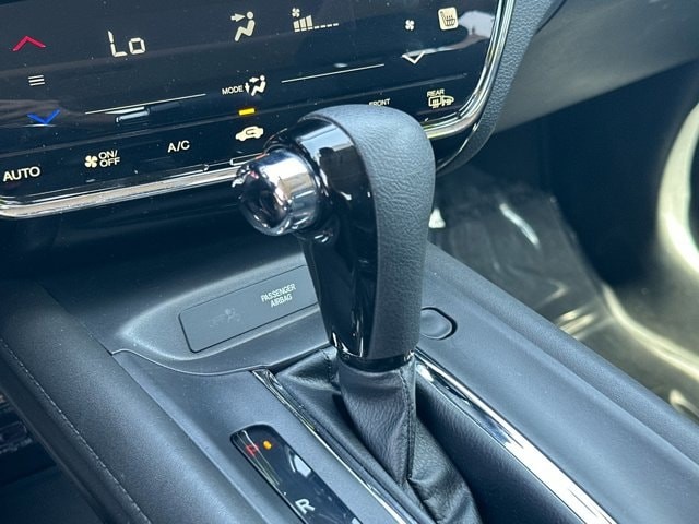 Honda HR-V Vehicle Full-screen Gallery Image 20