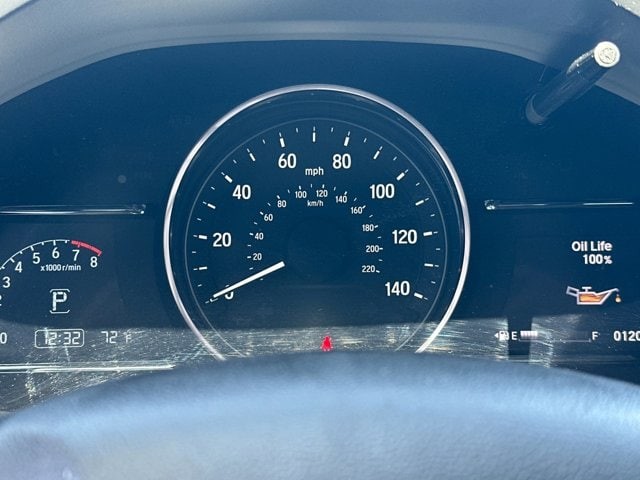 Honda HR-V Vehicle Full-screen Gallery Image 23
