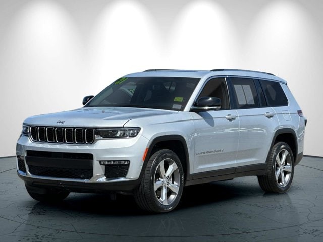 Jeep Grand Cherokee L Vehicle Full-screen Gallery Image 08