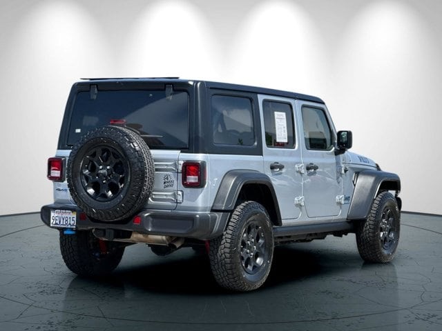 Jeep Wrangler 4xe Vehicle Full-screen Gallery Image 04