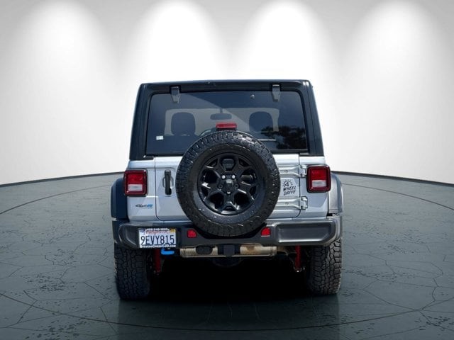 Jeep Wrangler 4xe Vehicle Full-screen Gallery Image 05