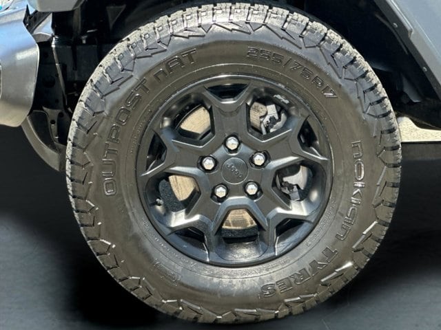 Jeep Wrangler 4xe Vehicle Full-screen Gallery Image 25