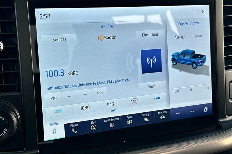 Ford F-150 Vehicle Full-screen Gallery Image 15