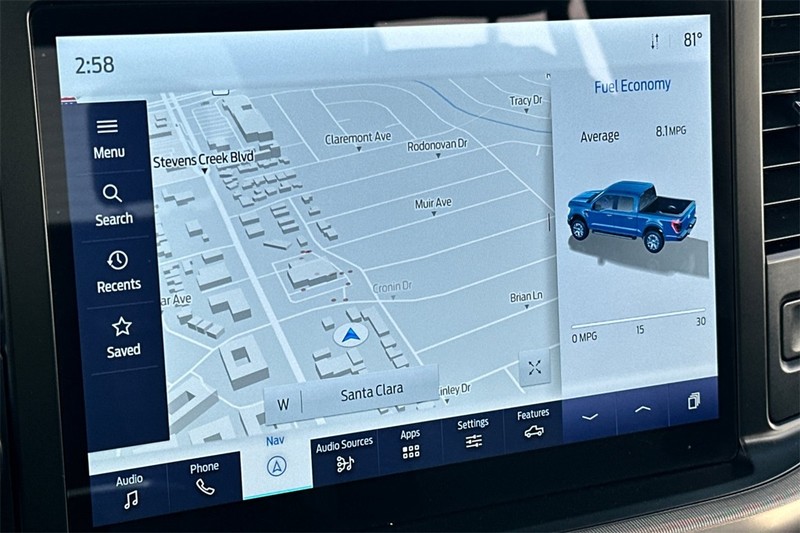 Ford F-150 Vehicle Full-screen Gallery Image 16