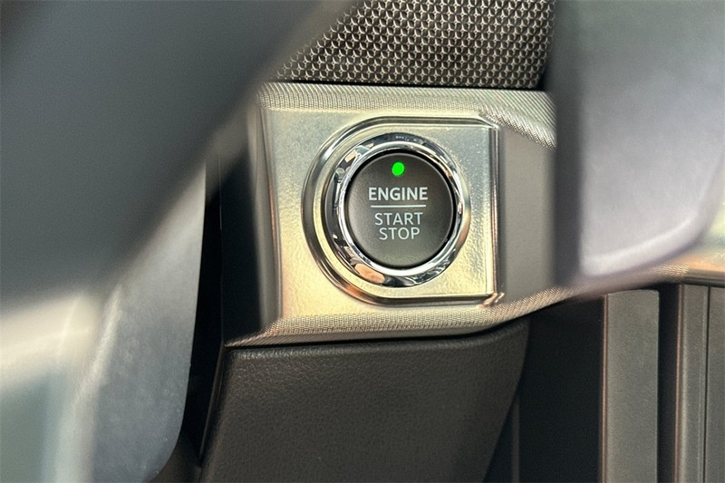 Ford F-150 Vehicle Full-screen Gallery Image 20