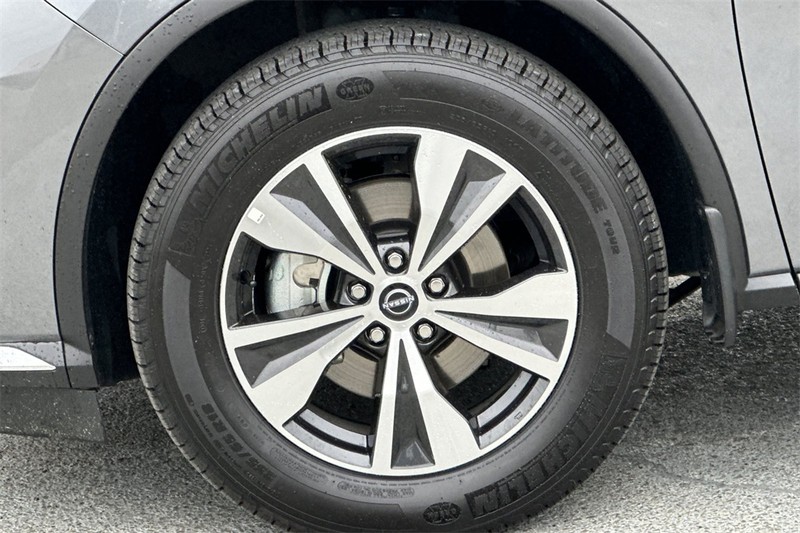 Nissan Murano Vehicle Full-screen Gallery Image 26