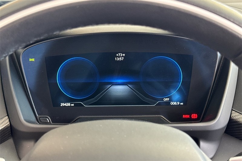 BMW i8 Vehicle Full-screen Gallery Image 23