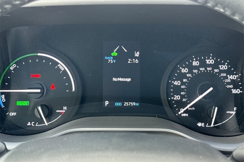 Toyota Sienna Vehicle Full-screen Gallery Image 26