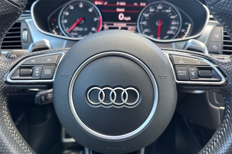 Audi RS 7 Vehicle Full-screen Gallery Image 24