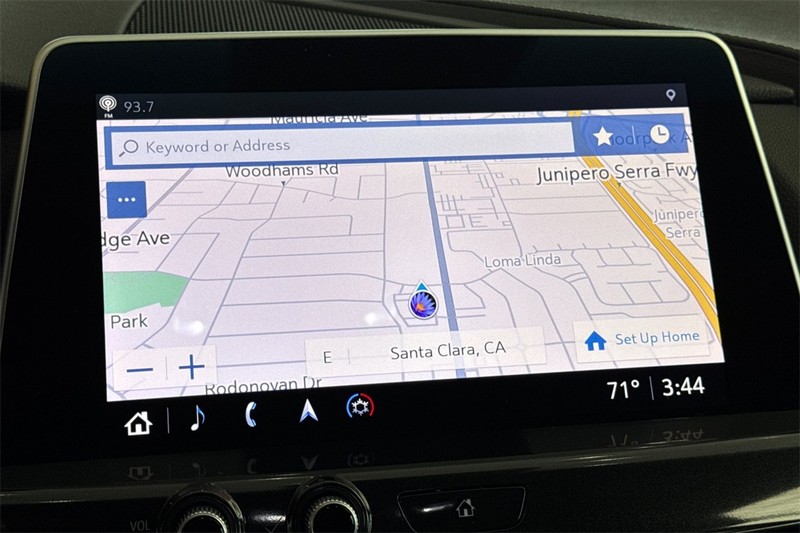 Cadillac CT5-V Vehicle Full-screen Gallery Image 18