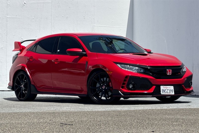 Honda Civic Type R Vehicle Full-screen Gallery Image 02