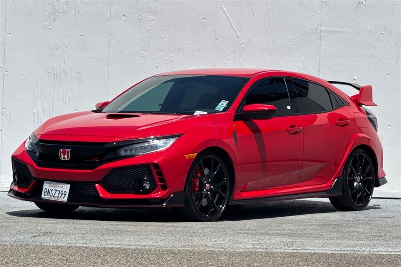 Honda Civic Type R Vehicle Full-screen Gallery Image 08