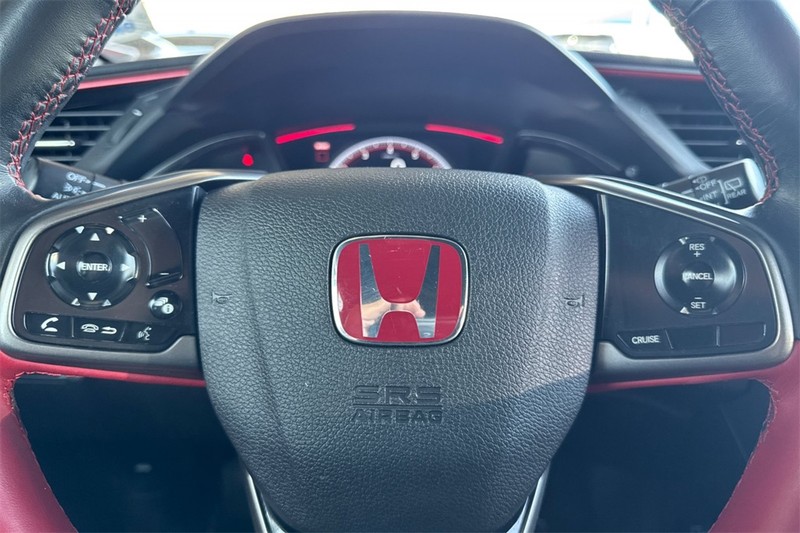 Honda Civic Type R Vehicle Full-screen Gallery Image 24