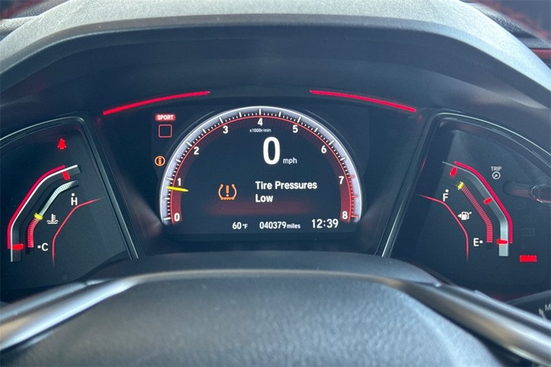 Honda Civic Type R Vehicle Full-screen Gallery Image 25
