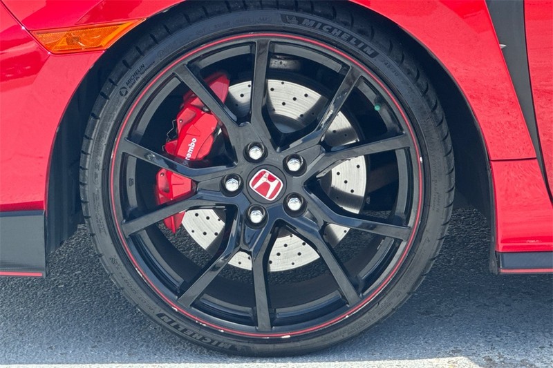 Honda Civic Type R Vehicle Full-screen Gallery Image 27