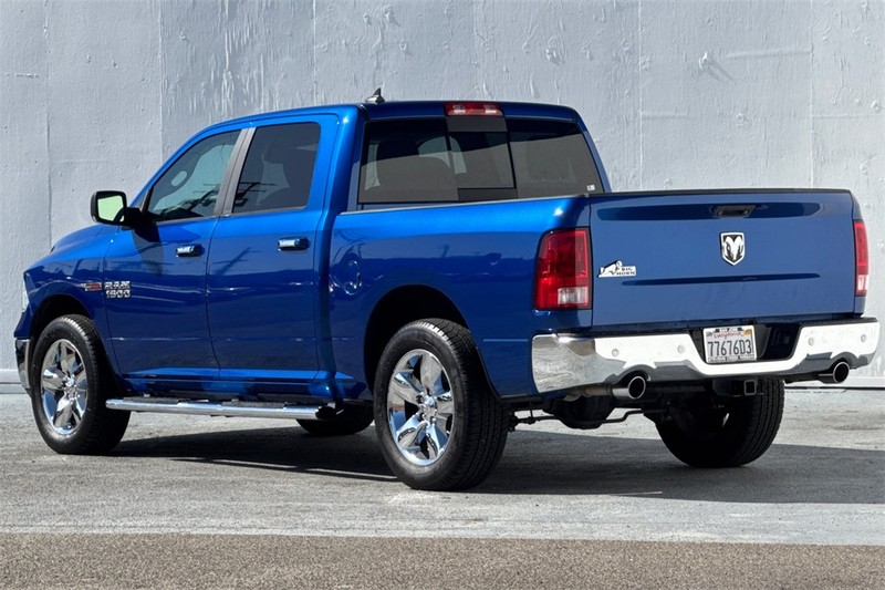 Ram 1500 Vehicle Full-screen Gallery Image 06
