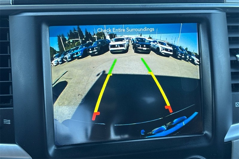 Ram 1500 Vehicle Full-screen Gallery Image 19