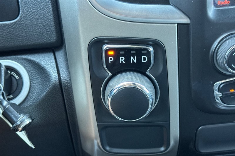 Ram 1500 Vehicle Full-screen Gallery Image 21