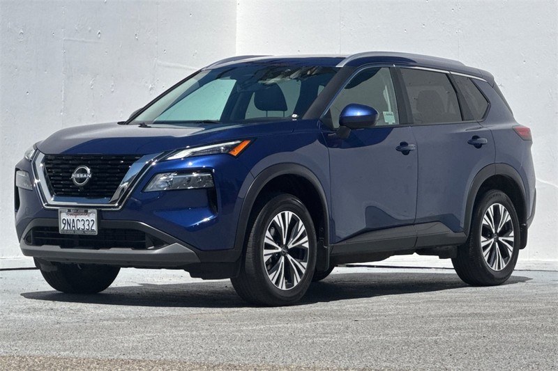 Nissan Rogue Vehicle Full-screen Gallery Image 09