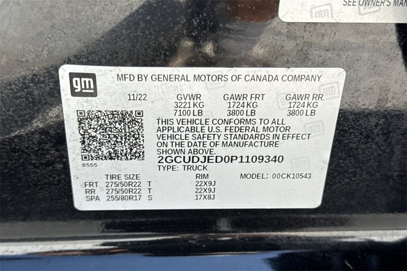 Chevrolet Silverado 1500 Vehicle Full-screen Gallery Image 28