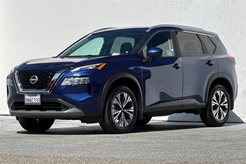 Nissan Rogue Vehicle Full-screen Gallery Image 09
