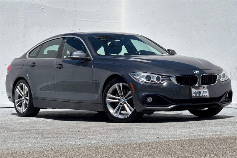 BMW 4 Series Vehicle Full-screen Gallery Image 02