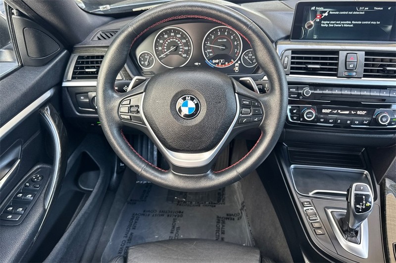 BMW 4 Series Vehicle Full-screen Gallery Image 14