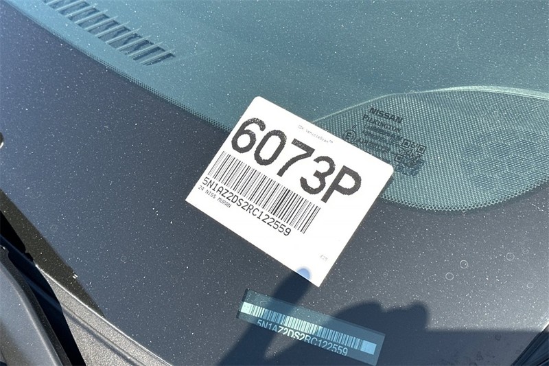 Nissan Murano Vehicle Full-screen Gallery Image 27