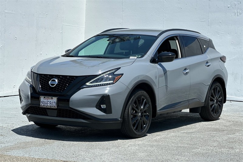 Nissan Murano Vehicle Full-screen Gallery Image 08