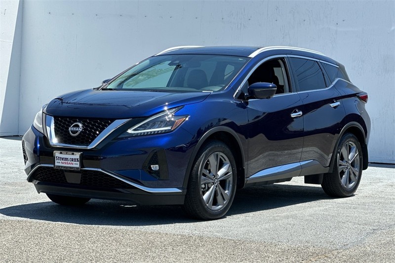 Nissan Murano Vehicle Full-screen Gallery Image 08