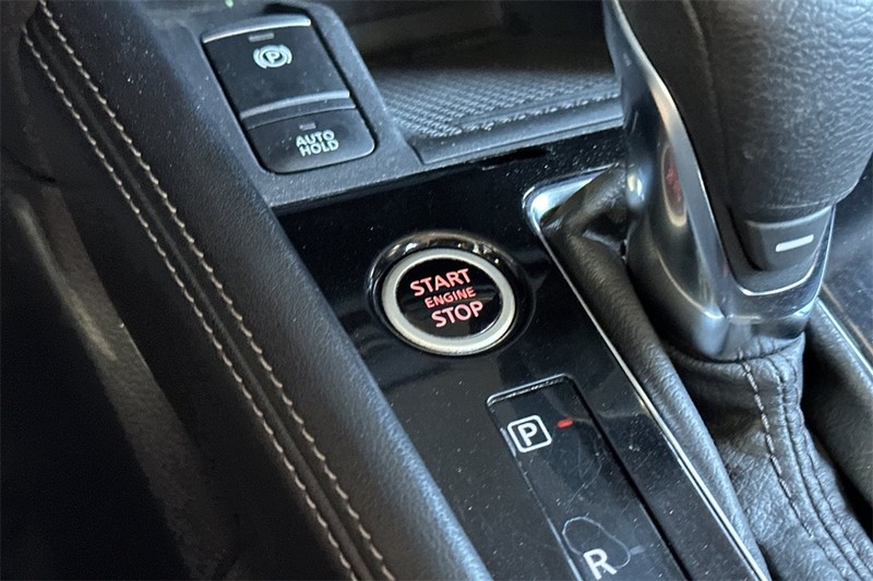 Nissan Kicks Vehicle Full-screen Gallery Image 22