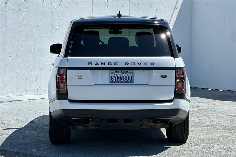 Land Rover Range Rover Vehicle Full-screen Gallery Image 05