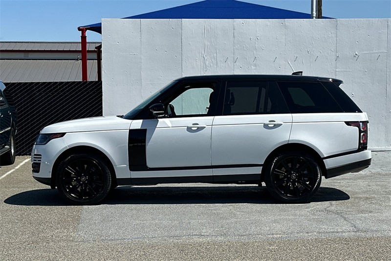 Land Rover Range Rover Vehicle Full-screen Gallery Image 07