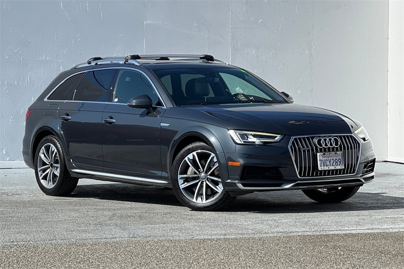 Audi allroad Vehicle Full-screen Gallery Image 02