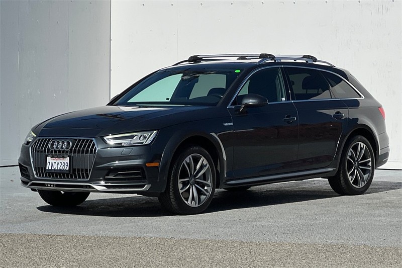 Audi allroad Vehicle Full-screen Gallery Image 08