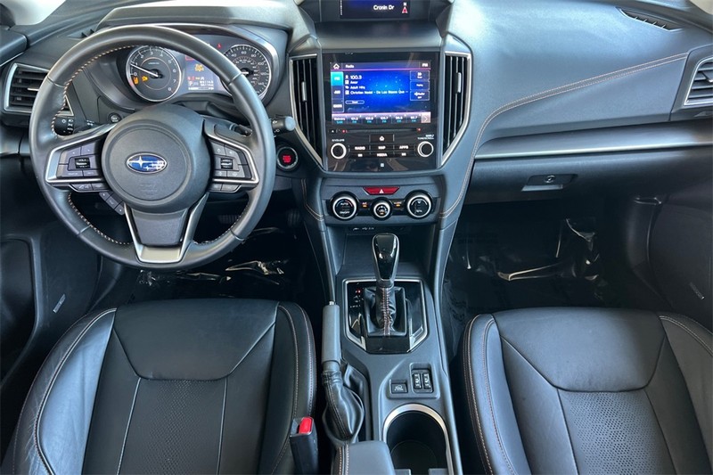 Subaru Crosstrek Vehicle Full-screen Gallery Image 13